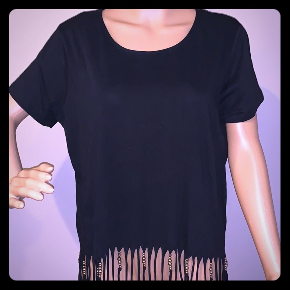 Women’s crop fringe tee
